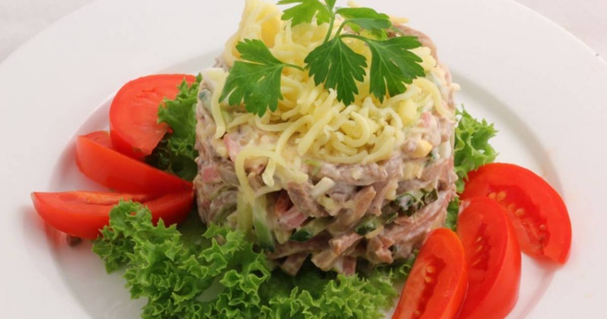 Мясной салат